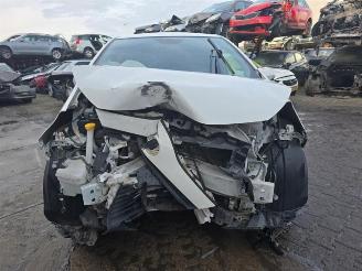 Auto da rottamare Toyota Yaris Yaris III (P13), Hatchback, 2010 / 2020 1.5 16V Hybrid 2012