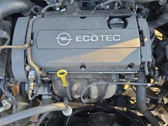 Opel Astra Astra J Sports Tourer (PD8/PE8/PF8), Combi, 2010 / 2015 1.6 16V picture 11