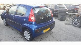 Peugeot 107 107, Hatchback, 2005 / 2014 1.0 12V picture 4