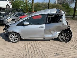 disassembly passenger cars Toyota Yaris Yaris III (P13), Hatchback, 2010 / 2020 1.5 16V Hybrid 2012/7