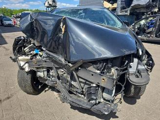 Coche siniestrado Toyota Auris Auris (E18), Hatchback 5-drs, 2012 / 2019 1.2 T 16V 2018/5
