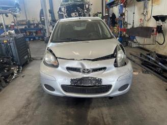 Démontage voiture Toyota Aygo Aygo (B10), Hatchback, 2005 / 2014 1.0 12V VVT-i 2010/8