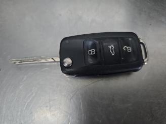 disassembly passenger cars Volkswagen Up! Up! (121), Hatchback, 2011 1.0 12V 60 2014/5