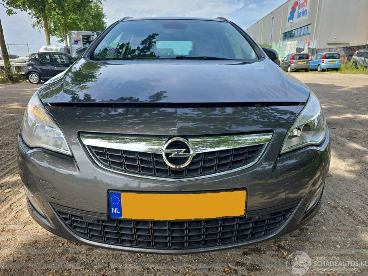 Opel Astra SPORTS TOURER