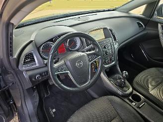Opel Astra SPORTS TOURER picture 25