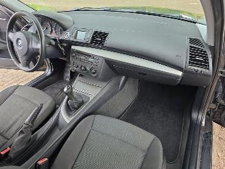 BMW 1-serie 116i picture 17