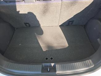 Mazda 2 2 (DE), Hatchback, 2007 / 2015 1.3 16V S-VT High Power picture 19