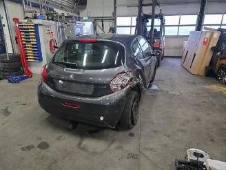 rozbiórka samochody osobowe Peugeot 208 208 I (CA/CC/CK/CL), Hatchback, 2012 / 2019 1.2 Vti 12V PureTech 82 2013/7