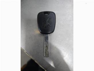 Peugeot Partner Partner (GC/GF/GG/GJ/GK), Van, 2008 / 2018 1.6 HDI 90 picture 2