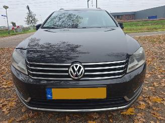 Unfallwagen Volkswagen Passat  2013/3