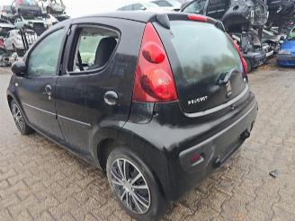 Peugeot 107 107, Hatchback, 2005 / 2014 1.0 12V picture 4