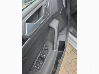 Volkswagen Touran Touran (5T1), MPV, 2015 2.0 TDI 190 picture 13