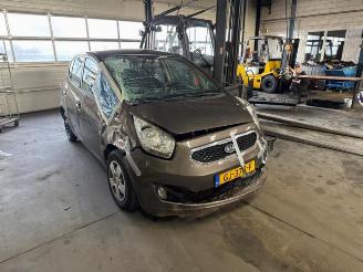 Vrakbiler auto Kia Venga Venga, MPV, 2010 / 2019 1.4 CVVT 16V 2012/5