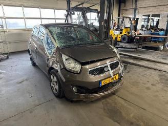 Coche siniestrado Kia Venga Venga, MPV, 2010 / 2019 1.4 CVVT 16V 2012/5