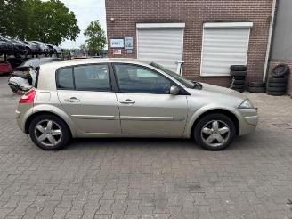 Renault Mégane Megane II (BM/CM), Hatchback, 2002 / 2009 1.6 16V picture 2