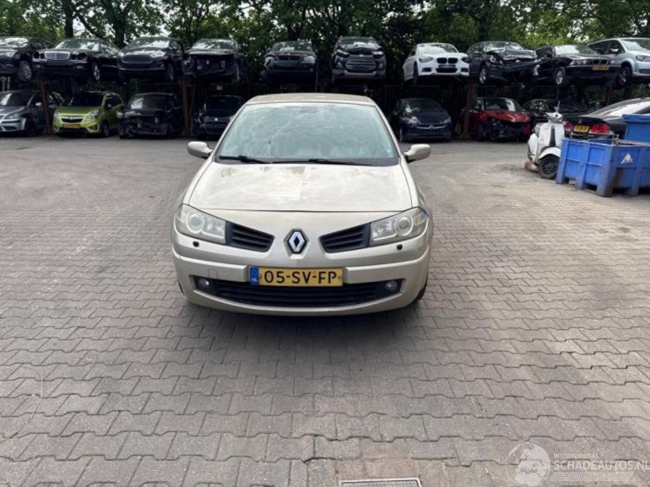 Renault Mégane Megane II (BM/CM), Hatchback, 2002 / 2009 1.6 16V