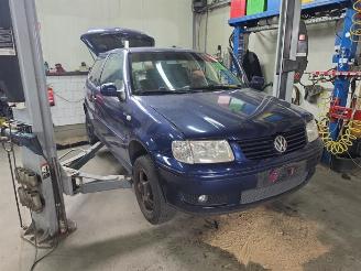 Purkuautot passenger cars Volkswagen Polo Polo III (6N2), Hatchback, 1999 / 2001 1.4 16V 75 2000/2