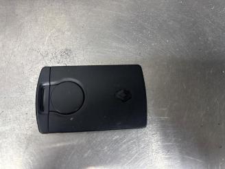 Autoverwertung Renault Clio Clio IV (5R), Hatchback 5-drs, 2012 / 2021 0.9 Energy TCE 90 12V 2015/10