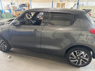 Suzuki Swift Swift (ZC/ZD), Hatchback 5-drs, 2017 1.2 Dual Jet 16V Smart Hybrid picture 5
