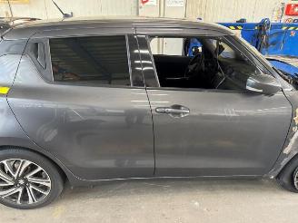 Suzuki Swift Swift (ZC/ZD), Hatchback 5-drs, 2017 1.2 Dual Jet 16V Smart Hybrid picture 6