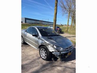 Dezmembrări autoturisme Peugeot 206 206 CC (2D), Cabrio, 2000 / 2007 1.6 16V 2005/8