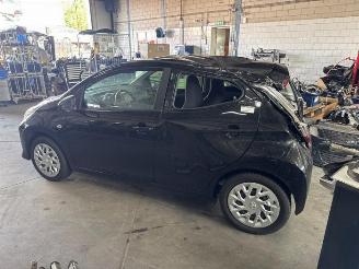 Toyota Aygo Aygo (B40), Hatchback, 2014 1.0 12V VVT-i picture 6