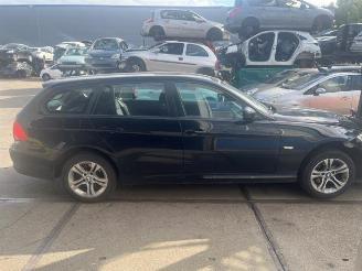 Salvage car BMW 3-serie 3 serie Touring (E91), Combi, 2004 / 2012 318i 16V 2011/3