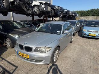 Sloopauto BMW 1-serie 1 serie (E87/87N), Hatchback 5-drs, 2003 / 2012 118i 16V 2007/7