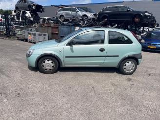 Opel Corsa Corsa C (F08/68), Hatchback, 2000 / 2009 1.0 12V picture 2