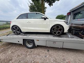 Coche siniestrado Audi A1 A1 (8X1/8XK), Hatchback 3-drs, 2010 / 2018 1.4 TFSI 16V 122 2011/1