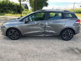 Renault Clio 1.5 picture 2