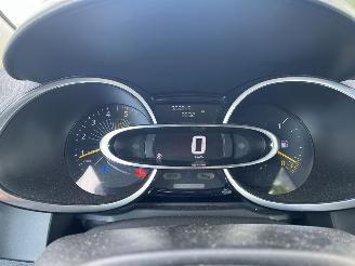 Renault Clio 1.5 picture 13
