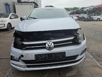 Salvage car Volkswagen Polo Polo VI (AW1), Hatchback 5-drs, 2017 1.0 TSI 12V 2019/7
