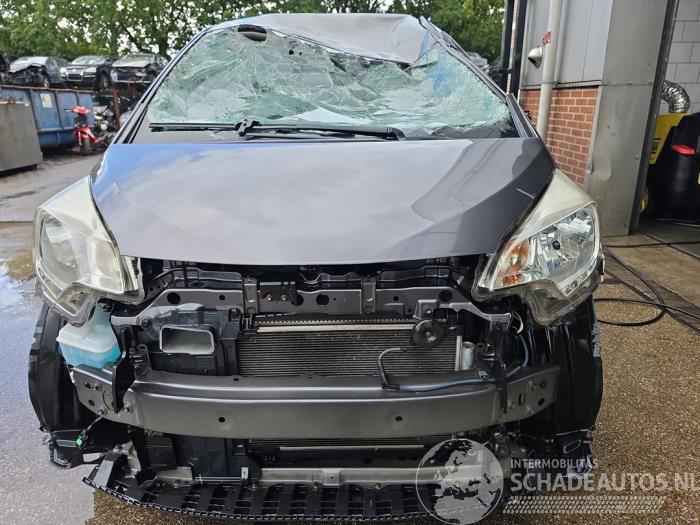 Toyota Verso S Verso S, MPV, 2010 / 2016 1.33 16V Dual VVT-I
