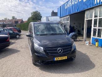 Mercedes Vito 111 CDI TOURER 9 PERSONEN AIRCO picture 2