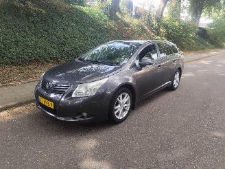  Toyota Avensis AVENSIS AUTOMAAT DEFECT !!! 1.8 BENZINE 2011/6