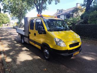Unfall Kfz Van Iveco Daily DAILY 40C35 2.3 DUBBELECABINE AIRCO EURO 5 2014/4