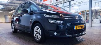Citroën C4-picasso Diesel hybride picture 2