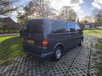 Volkswagen Transporter 2.5 TDI DUBBELCABINE 183000km !!! picture 4