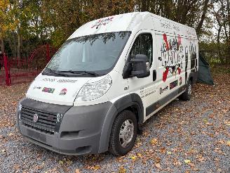 Vaurioauto  commercial vehicles Fiat Ducato 3.0 180 pk maxi !!! Airco 2013/5