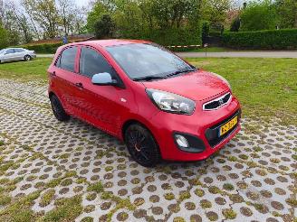krockskadad bil auto Kia Picanto PICANTO 1.0 AIRCO 2011/6