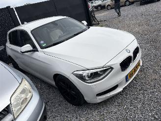 BMW 1-serie 114 I picture 2