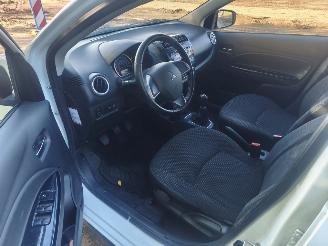 Mitsubishi Space-star SPACE STAR AIRCO picture 7