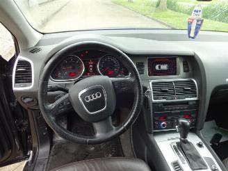 Audi Q7  picture 50