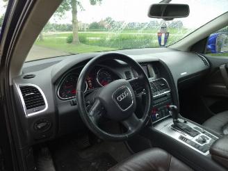 Audi Q7  picture 38