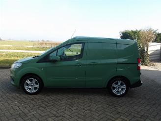 Ford Transit Tourneo picture 4