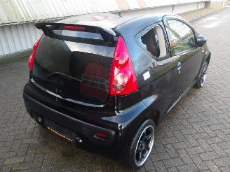 Peugeot 107 2005/2014 picture 7