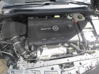 Opel Astra Astra J GTC (PD2/PF2), Hatchback 3-drs, 2011 / 2018 2.0 CDTI 16V ecoFLEX picture 9