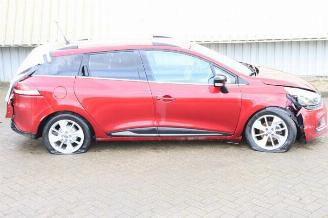 rozbiórka samochody osobowe Renault Clio Clio IV Estate/Grandtour (7R), Combi 5-drs, 2012 / 2021 0.9 Energy TCE 90 12V 2017/5