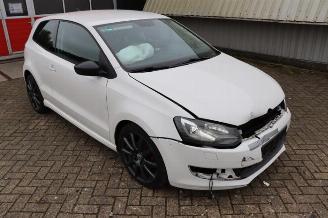 Coche siniestrado Volkswagen Polo Polo V (6R), Hatchback, 2009 / 2017 1.2 TDI 12V BlueMotion 2011/1